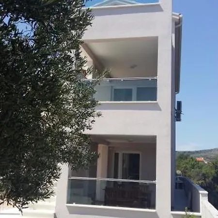 Daire In With Sea View, Terrace, Air Conditioning Wifi 5173-3